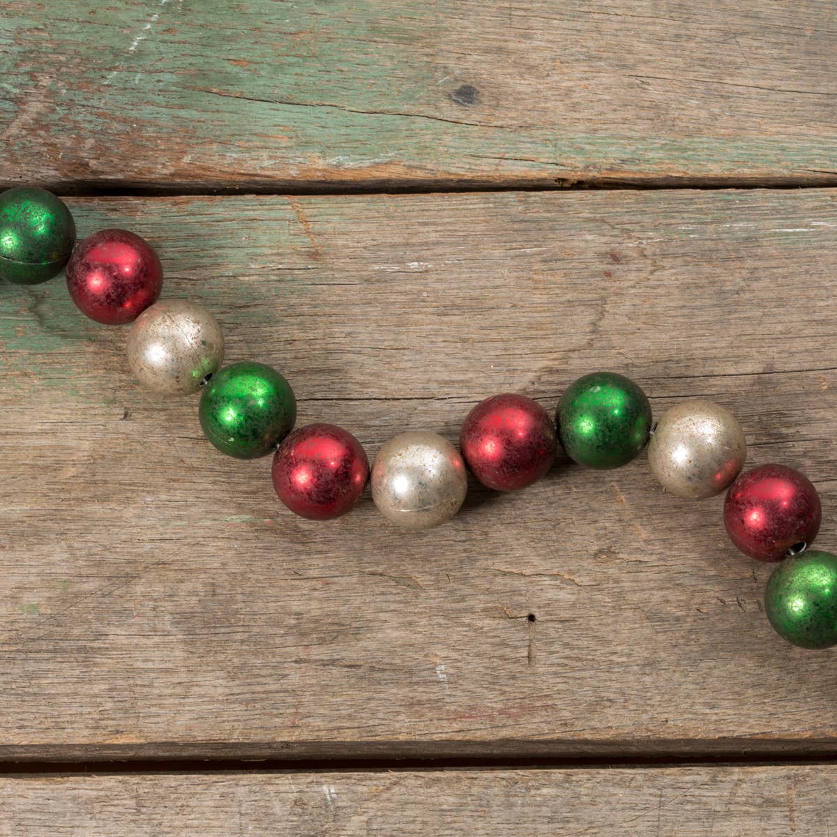 6' JUMBO RED,GREEN,SILVER GARLAND