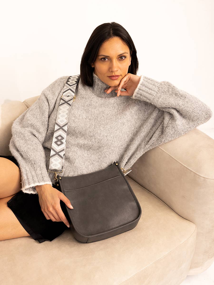 Jen & Co. - M2168 Posie Crossbody w/ Removable Strap