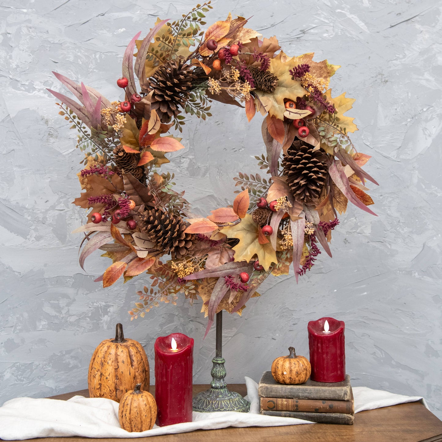 24" WOODLAND BERRY WREATH