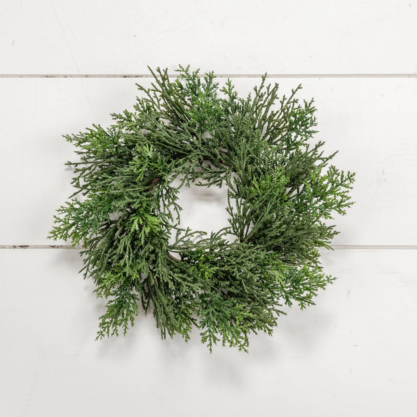 10" CEDAR WREATH